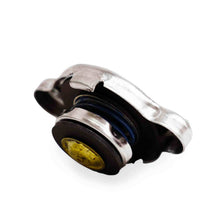 Load image into Gallery viewer, Universal Motorad Radiator Cap Small 19-21psi No Lever