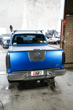 Load image into Gallery viewer, Nissan Navara (2005-2014) D40 Lockable Roller Ute Tray Cover