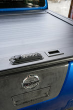 Load image into Gallery viewer, Nissan Navara (2005-2014) D40 Lockable Roller Ute Tray Cover