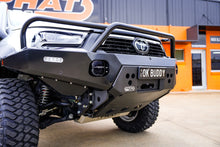 Load image into Gallery viewer, Toyotas Hilux (2022-2025) N80 GUN ROGUE WIDE BODY Phat Bars Bullbar