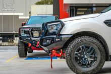 Load image into Gallery viewer, Ford Everest (2015-2022) Hamer 4x4 King series Plus bull bar
