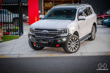 Load image into Gallery viewer, Ford Everest (2022-Present) Hamer 4x4 King series bull bar