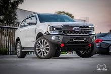 Load image into Gallery viewer, Ford Everest (2022-Present) Hamer 4x4 King series bull bar
