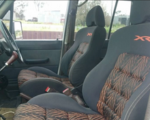 Load image into Gallery viewer, Seat Adapter Kit to suit 60 Series Landcruiser