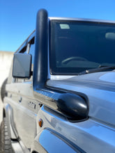 Load image into Gallery viewer, Toyota Landcruiser 78 Series (2007-2022) (VDJ) Fatz Fabrication 4" Stainless Snorkel