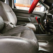 Load image into Gallery viewer, Seat Adapter Kit to suit Nissan Navara