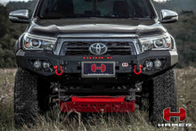 Load image into Gallery viewer, Toyota Hilux (2018-2020) Hamer 4x4 King series bull bar