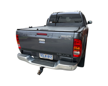 Load image into Gallery viewer, Toyota Hilux (2005-2015) KUN Lockable Roller Ute Tray Cover