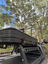 Load image into Gallery viewer, Canyon Off-Road 2 Person Roof Top Tent (1.6M Hard Shell) (SKU: CAN-625-H-1.6M)
