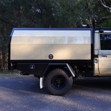 Load image into Gallery viewer, Toyota Landcruiser 79 Series (10/1996 - 07/2012) TAG 4x4 XR Recovery Towbar