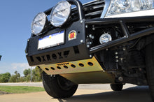 Load image into Gallery viewer, Toyota Landcruiser 200 Series (2007-2012) Xrox Bullbar (SKU: XR200)
