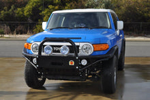 Load image into Gallery viewer, Toyota Landcruiser FJ Cruiser (2011-2020) Xrox Bullbar (SKU: XRFJ)