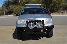 Load image into Gallery viewer, Jeep Grand Cherokee (2000-2005) WG Xrox Bullbar (SKU: XRJGC1)
