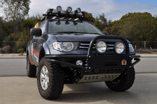 Load image into Gallery viewer, Mitsubishi Triton (2006-2014) ML MN Xrox Bullbar (SKU: XRTML)