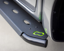 Load image into Gallery viewer, Isuzu D-MAX (24+) & Mazda BT-50 (25+) Ironman Premium Side Steps