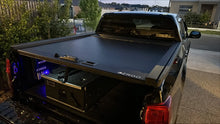 Load image into Gallery viewer, Mitsubishi Triton (2014-2019) MQ Lockable Roller Ute Tray Cover