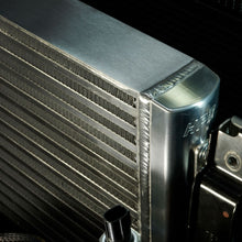 Load image into Gallery viewer, Toyota Landcruiser 300 Series (2021-2027) HPD Heat Exchanger kit