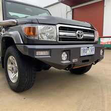 Load image into Gallery viewer, Toyota Landcruiser 76 Series (2007-2023) Phat Bars Bull Bar