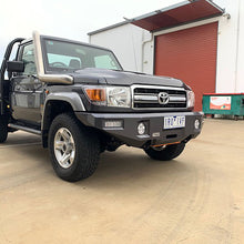Load image into Gallery viewer, Toyota Landcruiser 76 Series (2007-2023) Phat Bars Bull Bar