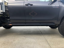 Load image into Gallery viewer, Toyota Hilux (2015-2025) N80 GUN (ANGLED) Phat Bars Rock Sliders/Side Steps – Powdercoated