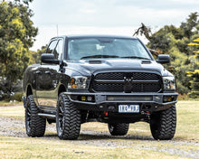 Load image into Gallery viewer, RAM 1500 DS (14-24) Ironman Raid-X Bar
