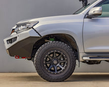Load image into Gallery viewer, Toyota Prado 150 Series (17-24) Ironman Raid Bull Bar
