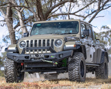 Load image into Gallery viewer, Jeep Gladiator JT &amp; Wrangler JL Ironman Raid Bull Bar &amp; Lights Kit
