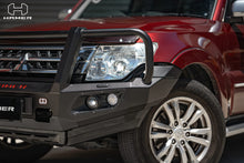 Load image into Gallery viewer, Mitsubishi Pajero (2006-2021) Hamer 4x4 King series Plus bull bar
