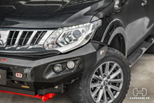 Load image into Gallery viewer, Mitsubishi Triton (2015-2018) Hamer 4x4 King series bull bar for MQ
