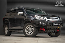 Load image into Gallery viewer, Isuzu MU-X (2016-2020) Hamer 4x4 King series bull bar
