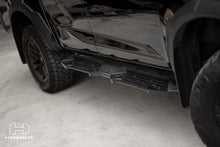 Load image into Gallery viewer, Isuzu D-max (2024-Present) Hamer 4x4 Shadow Side Steps
