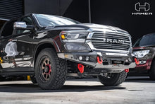 Load image into Gallery viewer, Ram 1500 DT (2021-2027) Hamer 4x4 King Series Bullbar
