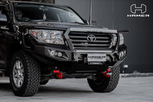 Load image into Gallery viewer, Toyota LandCruiser 200 Series (2008-2015) Hamer 4x4 King Series Plus Bullbar
