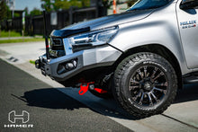 Load image into Gallery viewer, Toyota Hilux (2020-2023) N80 GUN No Flares Hamer 4x4 King series bull bar
