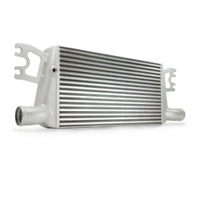 Load image into Gallery viewer, Isuzu D-Max (2020-2025) 3Lt HPD FRONT Mount Intercooler Kit
