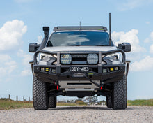 Load image into Gallery viewer, Isuzu D-MAX (24+) Ironman APEX Bull Bar &amp; Lights Kit
