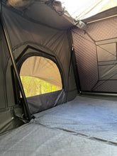 Load image into Gallery viewer, Canyon Off-Road 2 Person Roof Top Tent (1.6M Hard Shell) (SKU: CAN-625-H-1.6M)
