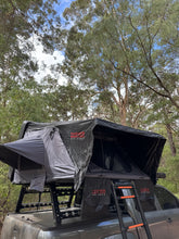 Load image into Gallery viewer, Canyon Off-Road 2 Person Roof Top Tent (1.6M Hard Shell) (SKU: CAN-625-H-1.6M)
