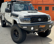 Load image into Gallery viewer, Toyota Landcruiser 79 Series (2007-2024) Phat Bars Bull Bar
