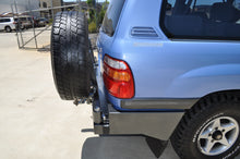 Load image into Gallery viewer, Toyota Landcruiser 100 Series (1998-2007) Live Axle Outback Accessories Rear Bar (SKU: TWC100L)
