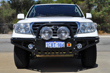 Load image into Gallery viewer, Toyota Landcruiser 200 Series (2007-2012) Xrox Bullbar (SKU: XR200)
