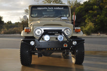 Load image into Gallery viewer, Toyota Landcruiser 40 Series SWB (1960-2001) Xrox Bullbar (SKU: XR40)
