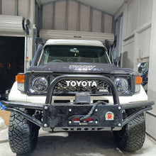 Load image into Gallery viewer, Toyota Landcruiser 70 Series (1992-2007) 75/78/79 Series Cab Chassis, ute &amp; PC NOT VDJ Xrox Bullbar (SKU: XR75)
