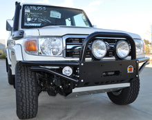 Load image into Gallery viewer, Toyota Landcruiser 79 Series (2007-2016) Single Cab V8 VDJ Xrox Bullbar (SKU: XR76)
