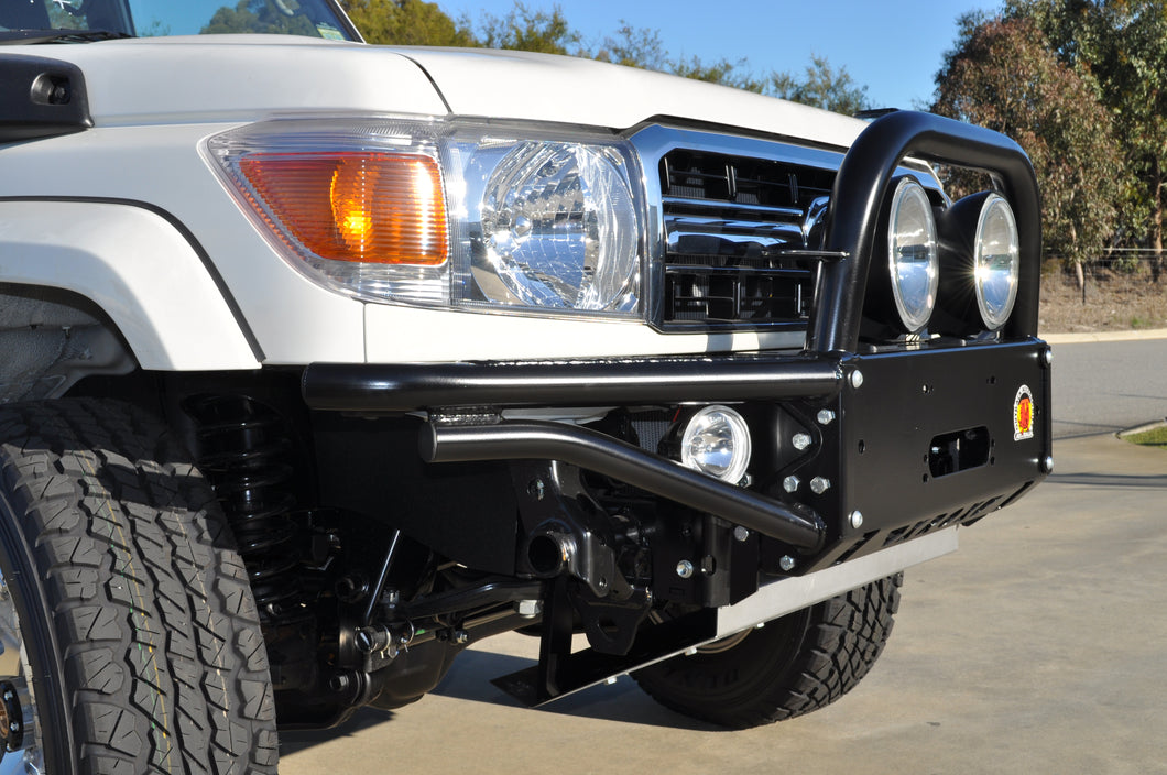 Toyota Landcruiser 79 Series (2007-2016) Single Cab V8 VDJ Xrox Bullbar (SKU: XR76)