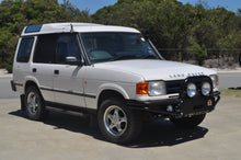 Load image into Gallery viewer, Landrover Discovery Series 1  (1989-1998) Xrox Bullbar (SKU: XRDIS1)
