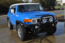 Load image into Gallery viewer, Toyota Landcruiser FJ Cruiser (2011-2020) Xrox Bullbar (SKU: XRFJ)
