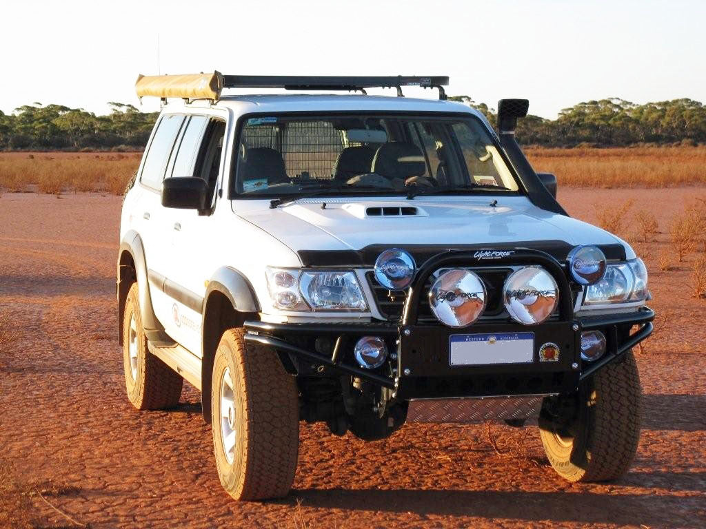 Nissan Patrol (1997-2004) GU Series 1, 2 & 3 Xrox Bullbar (SKU: XRGU1)