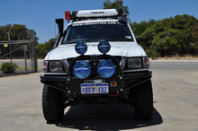 Load image into Gallery viewer, Toyota Hilux (2001-2005) 4WD Xrox Bullbar (SKU: XRHLX)
