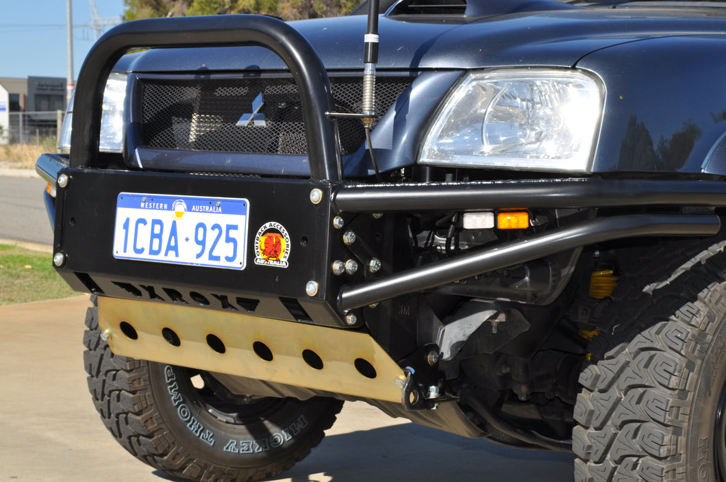 Mitsubishi Triton (2001-2006) MK Xrox Bullbar (SKU: XRTMK)
